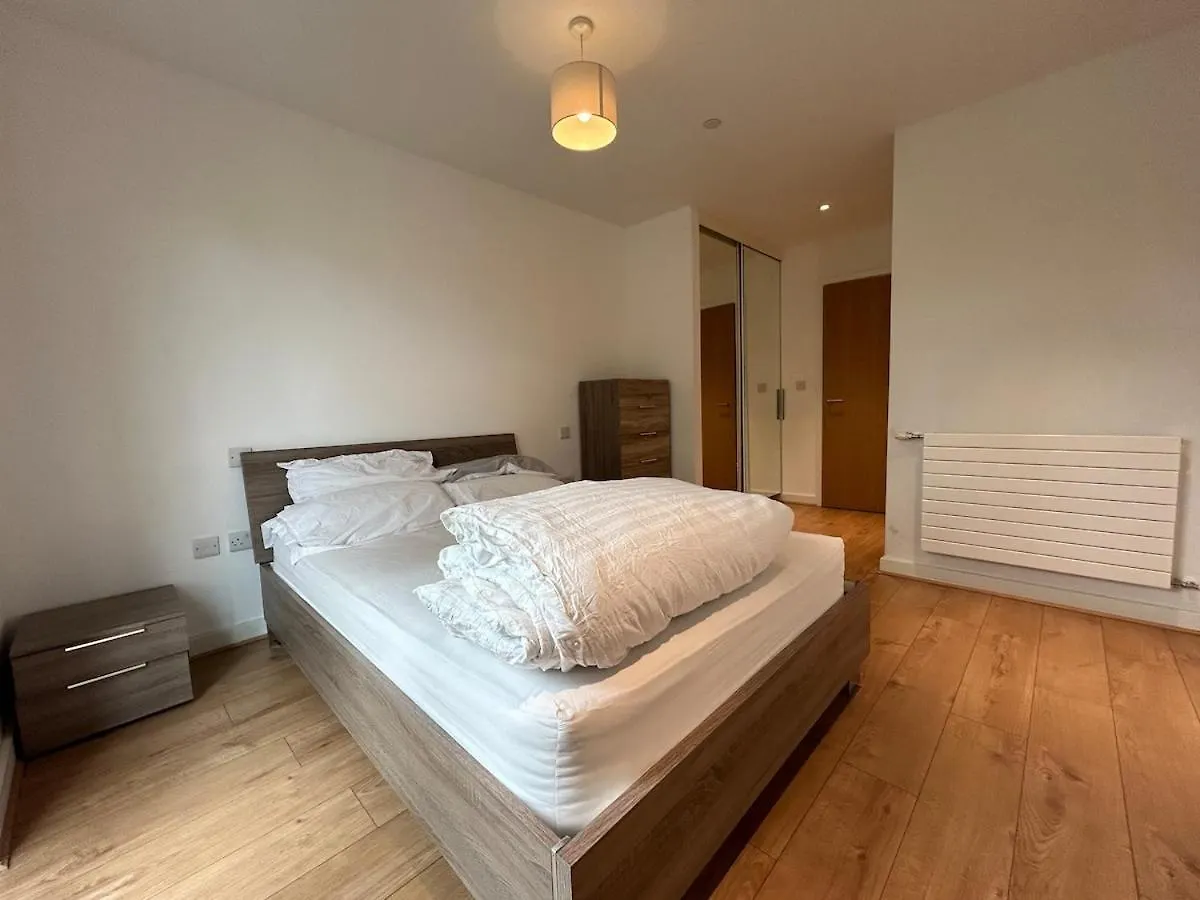 Apartment Lovely One Bedroom Flat London United Kingdom